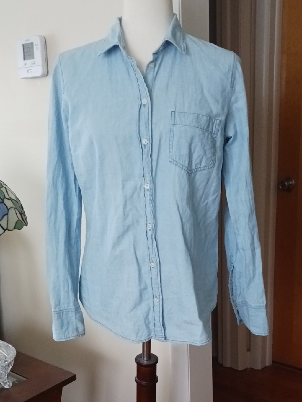 J. Crew Denim Shirt Long Sleeve Collared 100% Cotton Lightwash Size S